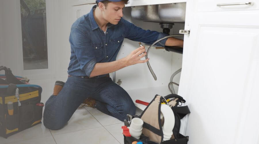Local water heater installation in Salisbury, MO